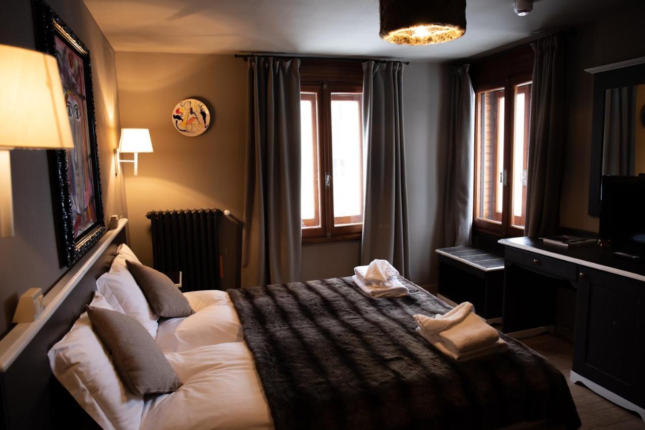 Art Hotel Grivola Breuil-Cervinia Exteriör bild
