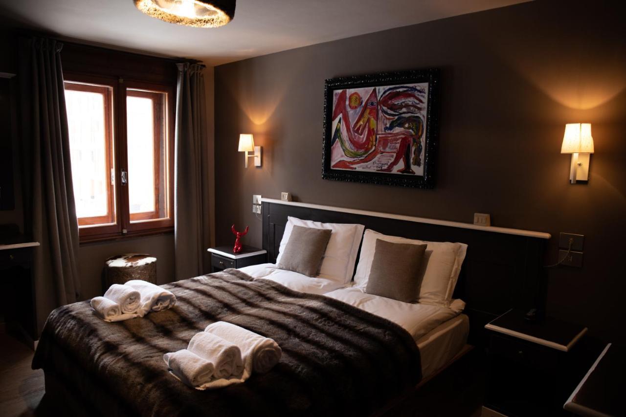 Art Hotel Grivola Breuil-Cervinia Exteriör bild