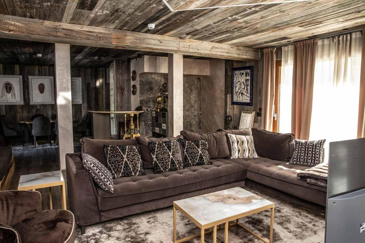 Art Hotel Grivola Breuil-Cervinia Exteriör bild