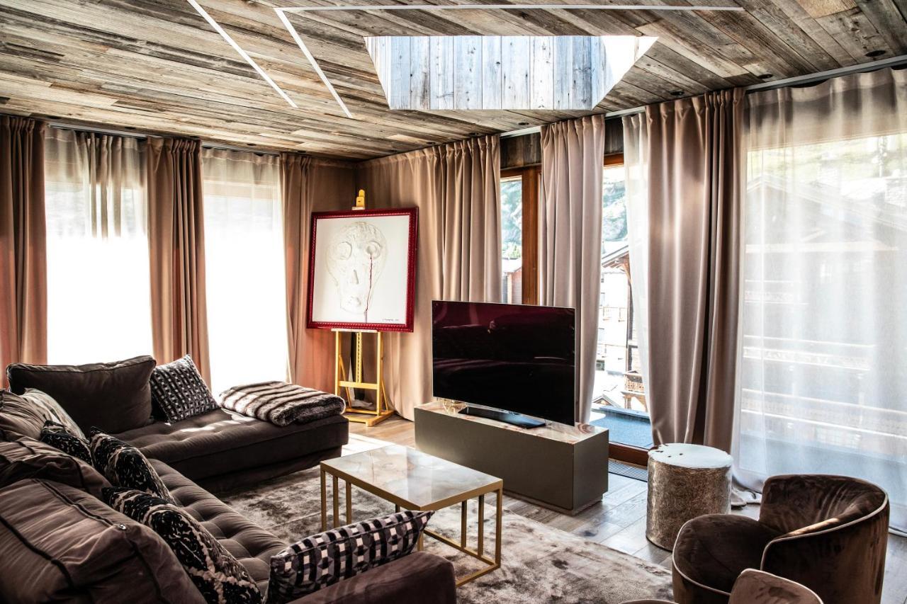 Art Hotel Grivola Breuil-Cervinia Exteriör bild