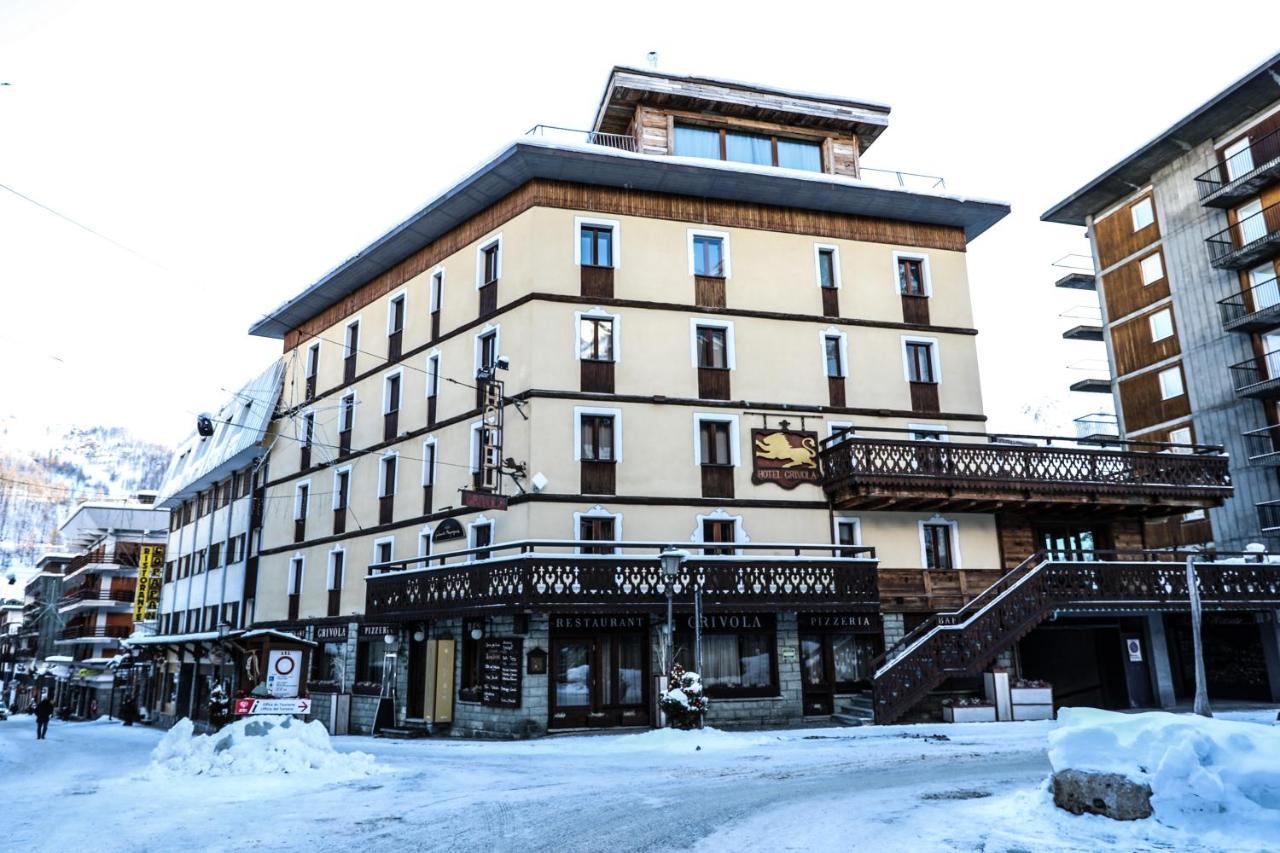 Art Hotel Grivola Breuil-Cervinia Exteriör bild