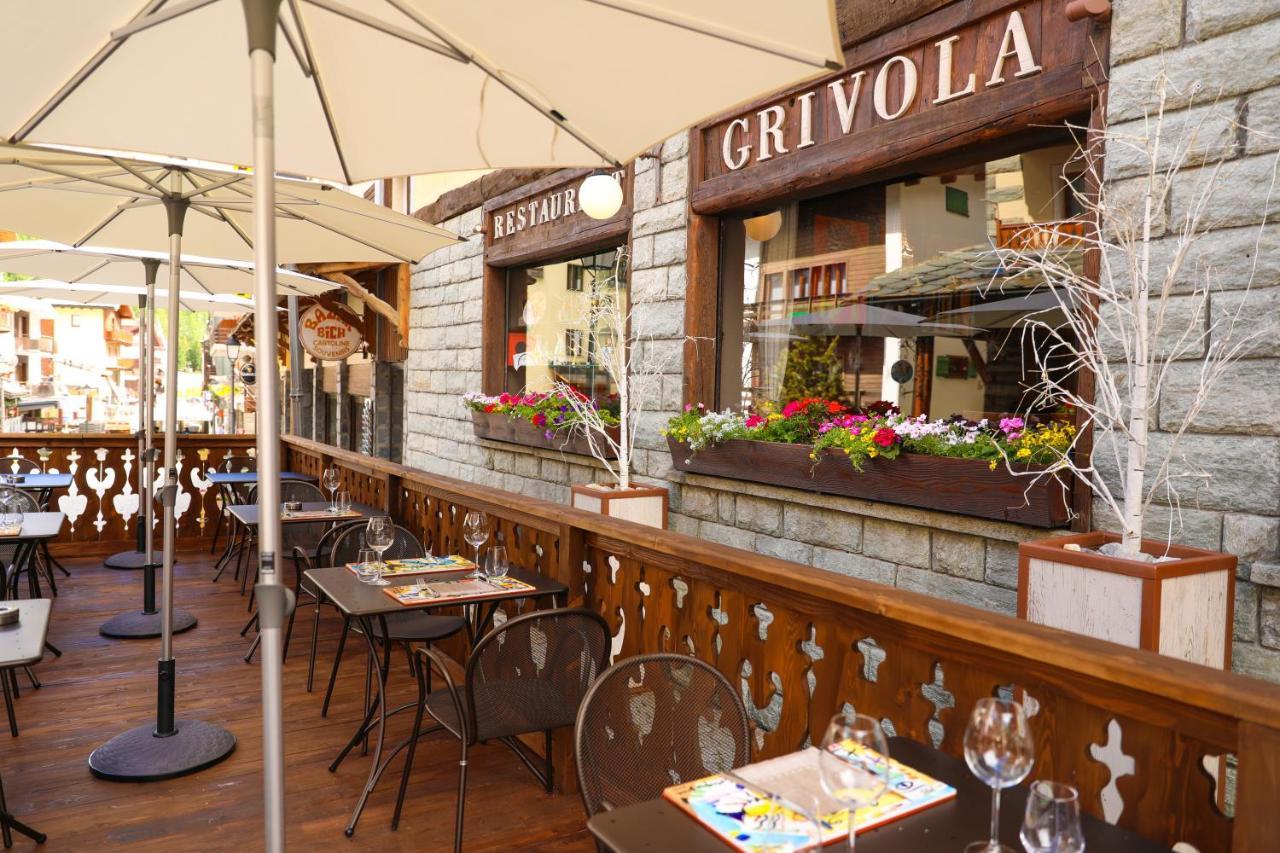 Art Hotel Grivola Breuil-Cervinia Exteriör bild