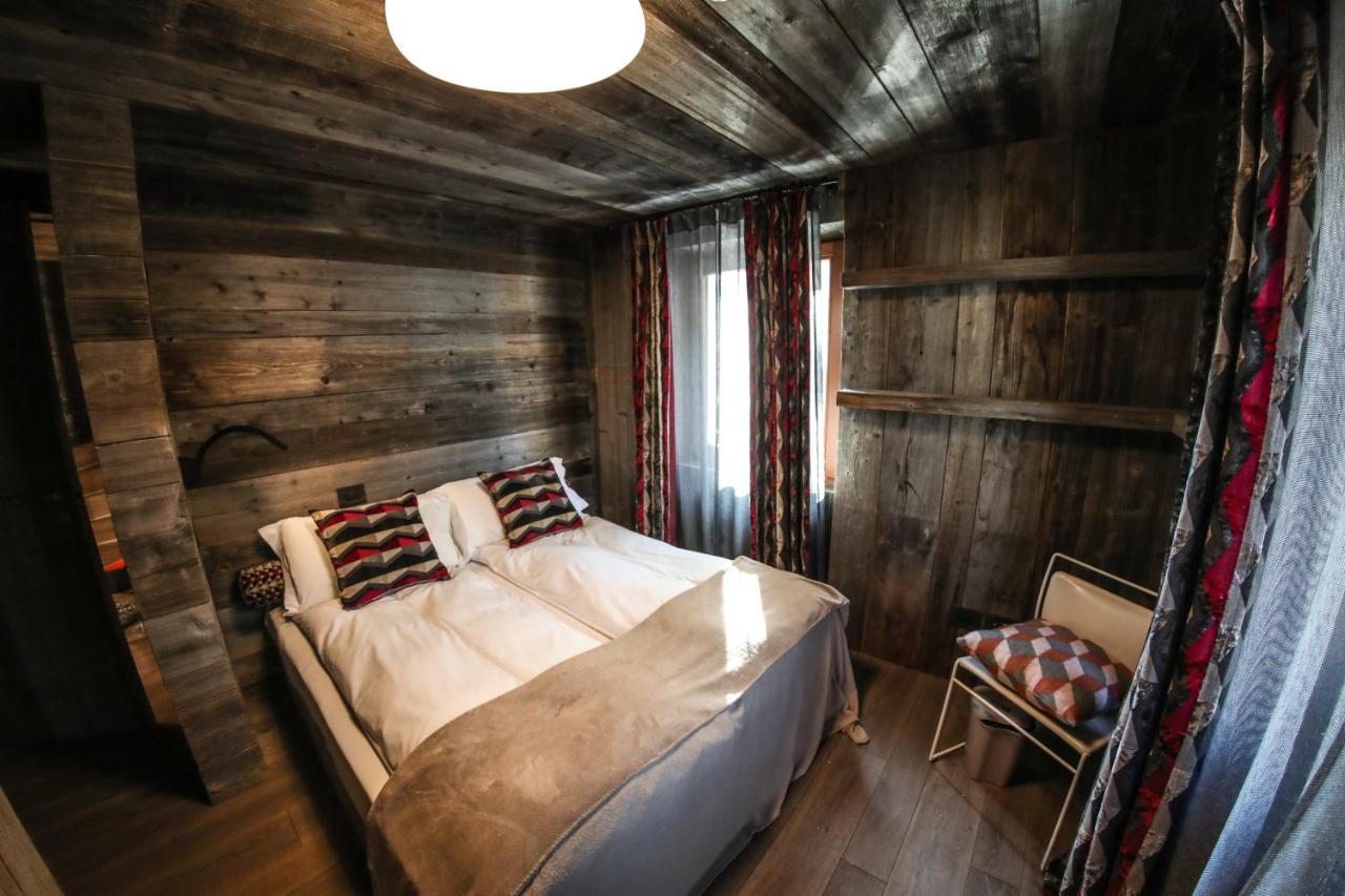 Art Hotel Grivola Breuil-Cervinia Exteriör bild